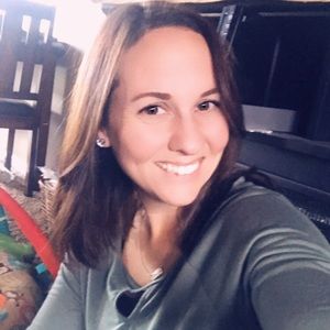 Meet your Posher, Angela